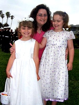 Marcie and the girls in 2006 shortly before the accident.