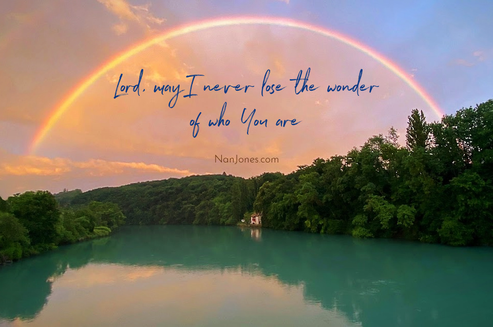 My Redeemer lives! This I know and hold fast to, Lord
